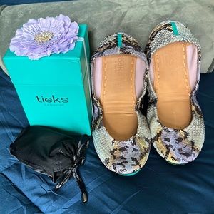 Tieks NEW Lavender Snakes Leather Ballet Flats - Size 10 - NEVER WORN